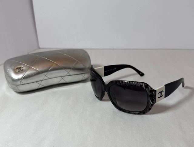 Chanel Acetate CC Lace Effect Sunglasses - model 5146 - in black and white Chanel Acetate CC Lace Effect Sunglasses - model 5146 - in black and white