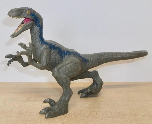 JURASSIC WORLD - Velociraptor Blue - Attack Pack dinosaur action figure - EUR 22,66 - PicClick FR