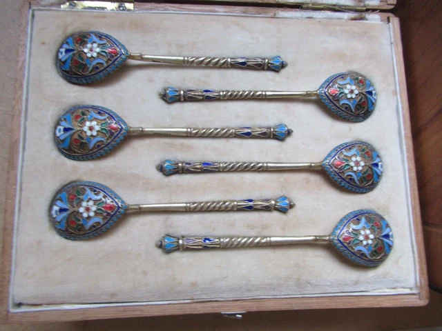 Matériel De Pêche Ancien : Devons Et Cuillères - Parfait Pour Collectionneurs Ou Pêcheurs Traditionnels