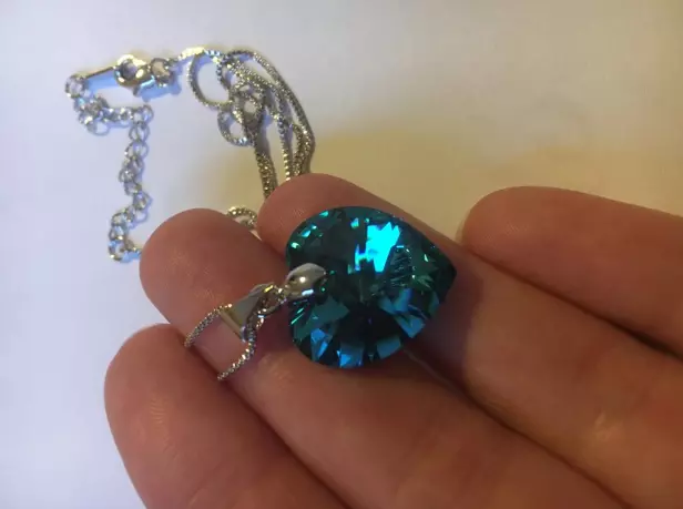 Collier Femme Pendentif Coeur Cristal Bleu Saphir Neuf