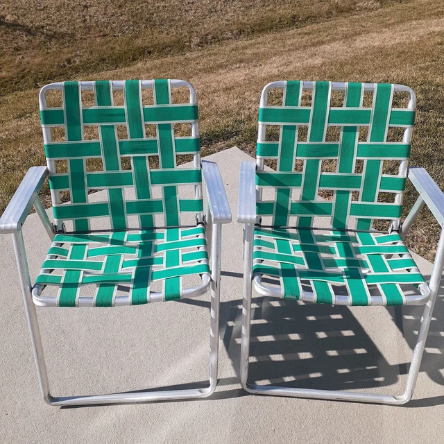TWO WEBBED ALUMINUM Frame Folding Lawn Chairs Green White Beach Patio