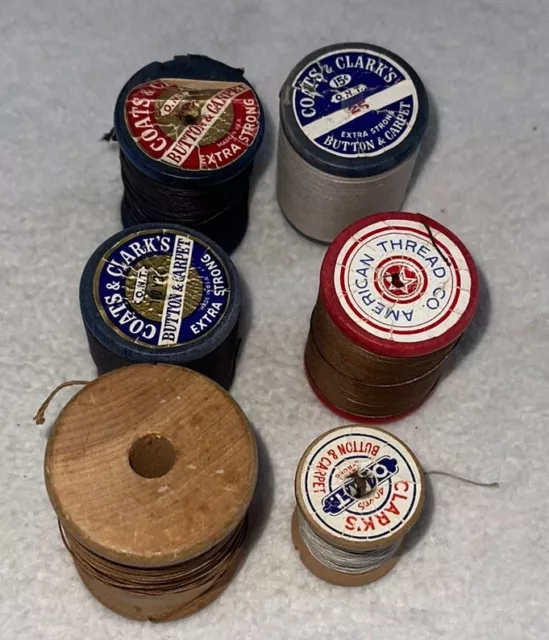 VINTAGE LOT OF 6 Spools • BUTTON & CARPET Thread Wooden Spools Coats ...