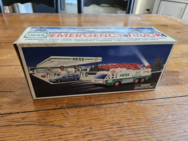 Hess 1996 Emergency Toy Truck  Mint In Original Box