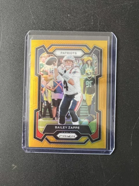 BAILEY ZAPPE 2023 Panini Prizm 200 Gold 9/10