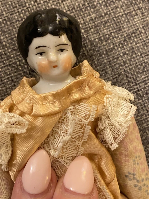 Antique dollhouse Parian poupee low brow porcelain bisque German Doll 5-6”