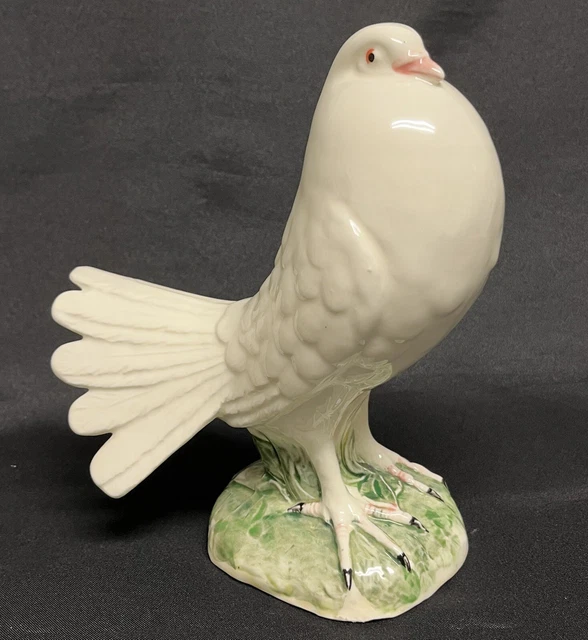 Vintage Ceramic WHITE DOVE Bird with Puffed Out Chest