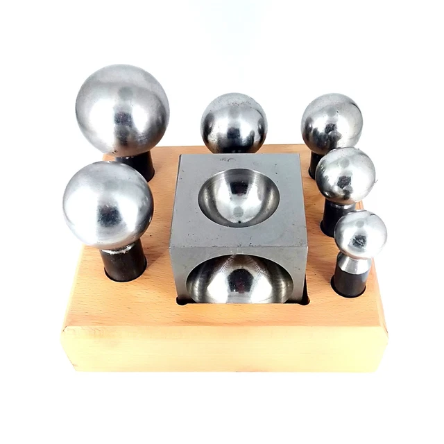 Lot De 14 Blocs Et Poinçons à Tapisser - Or & Argent - Avec Support Bois - Neuf