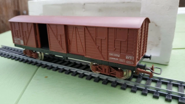 Jouef : wagon couvert SNCF type TP réf. 6530 CHAMPAGNOLE