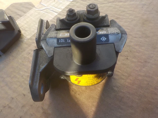 Bobine D'allumage Haute Tension Pour BMW E30/E32/E34 (M20, M30) - Pièce D'origine Allemande