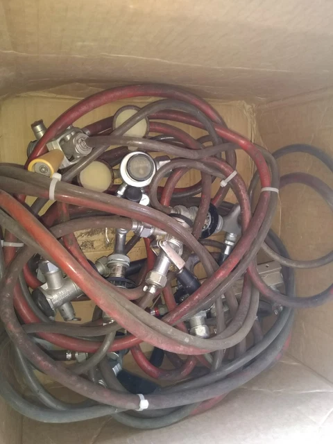 Beer Keg Bar Valves,Guages,Hoses And Regulator