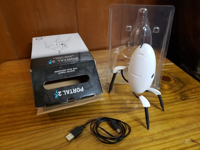 Portal 2 Sentry Turrent USB Desk Defender by ThinkGeek Valve Rare Limited Item