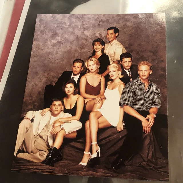 Beverly Hills 90210 199O's Cast Promo Photo Jennie Garth Luke Perry