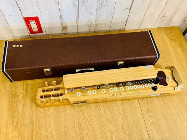 Harpe japonaise Taishokoto avec deux à cinq cordes kotodenryu Hard Case ginga