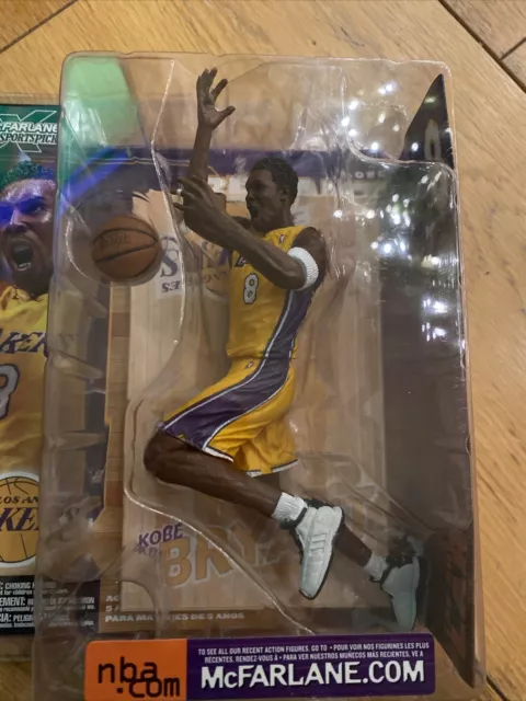 McFarlane NBA Series 1 Kobe Bryant (Yellow Jersey) LA Lakers Action Figure 2