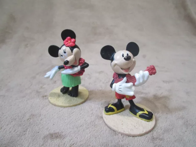 2013 Disney Mickey & Minnie Mouse Hawaiian Lua Guitar Figure 3" Cake Topper