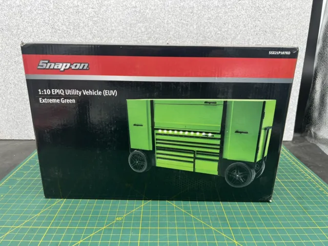 Snap-on Tools EPIQ - Utility Vehicle (EUV) Tool Wagon Extreme Green 1:10th Scale