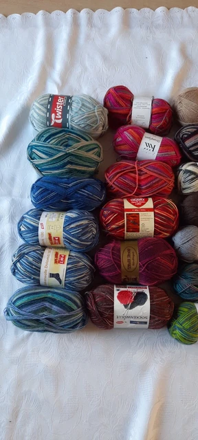 Konvolut ca. 3 kg großes Wollepaket Sockenwolle u. anderes Strickgarn und Zubehö 2