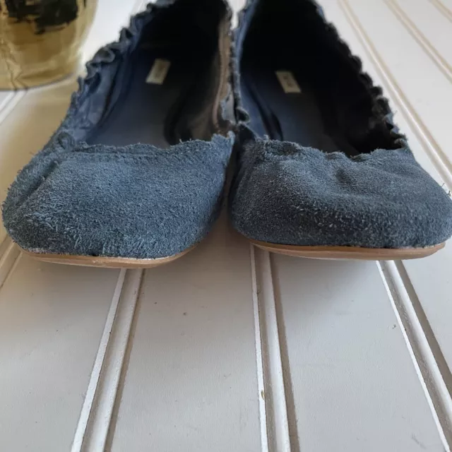 Urban Outfitters Kimchi Blue Suede Elastic Ballet Flats Women’s Size 7 2