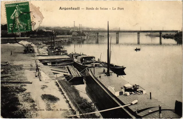 CPA Argenteuil Bords de la Seine, Le Port FRANCE (1309193)