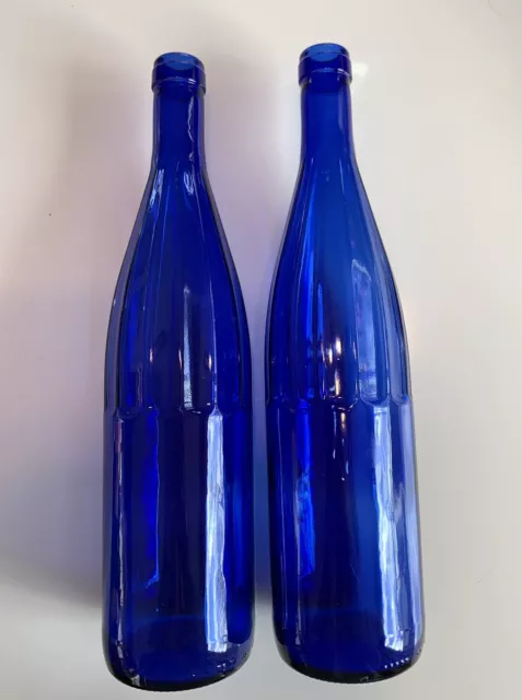 https://www.picclickimg.com/yRwAAOSwo3xj4n81/2-Cobalt-Blue-ZG-Wine-Bottles-Zuazo-Gaston.webp