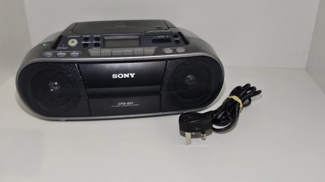 Boytone BT-28SPS Tornamesa con Bluetooth, Estilo clásico, con Radio Am