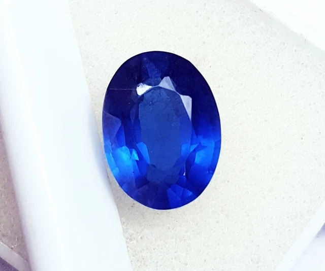 Naturel Topaze Bleu Londres Forme Ovale 5.45 CT Ggl Certifié Desseré Gemme