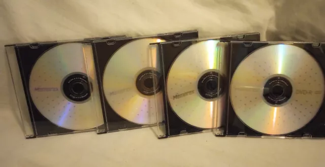 4 Blank Memorex DVD-R 16x 4.7GB 120 Min Recordable 4 Slimline Cases Included