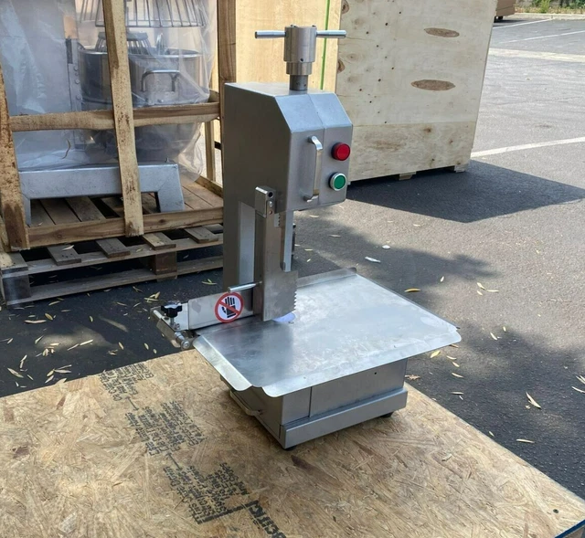 FOOD PROCESSING COMMERCIAL Meat Bone Saw Model Butcher Deli Bandsaw