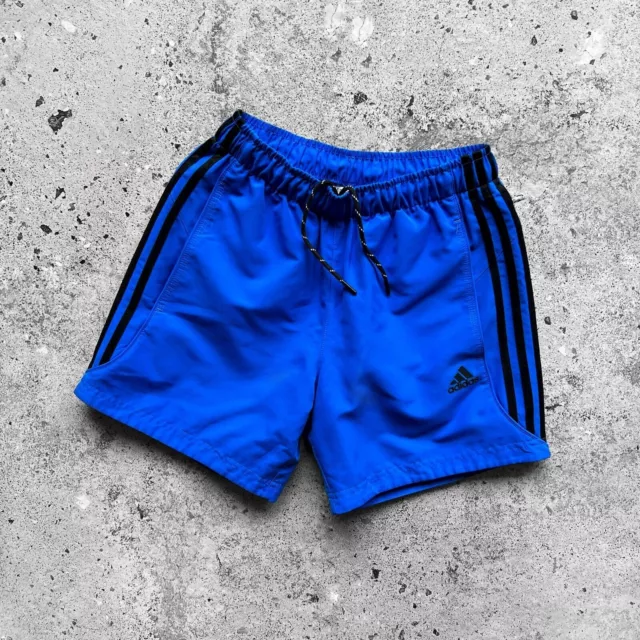 Adidas Sport Essentials Short bleu pour hommes 3 bandes Streetwear Logo...