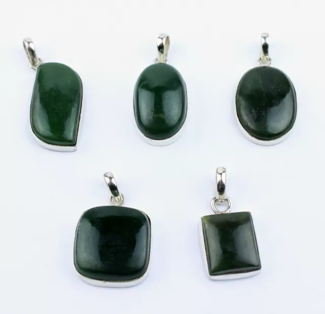 Jade Nephrite Anhänger Echte Edelsteine gefasst in 925 Silber Grün Geschenk