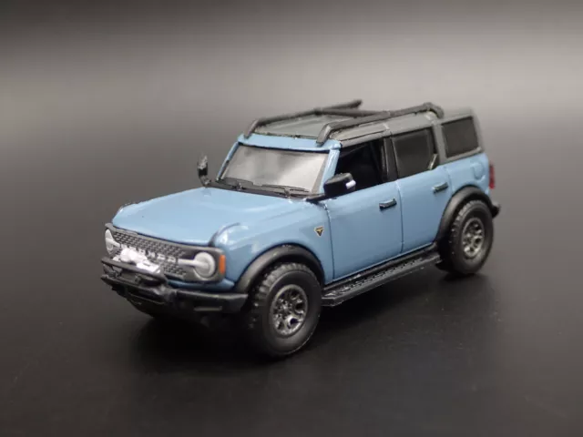 2021 2022 Ford Bronco Badlands 4 Four Door W Hitch 164 Scale Diecast