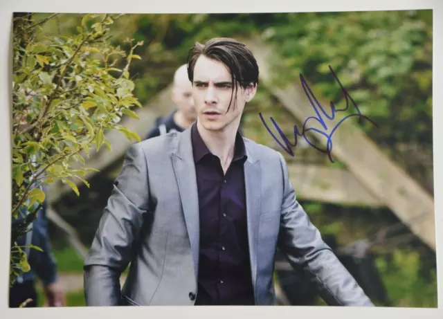 Harry Lloyd signed  20x30cm Foto Autogramm / Autograph IP Doctor Who