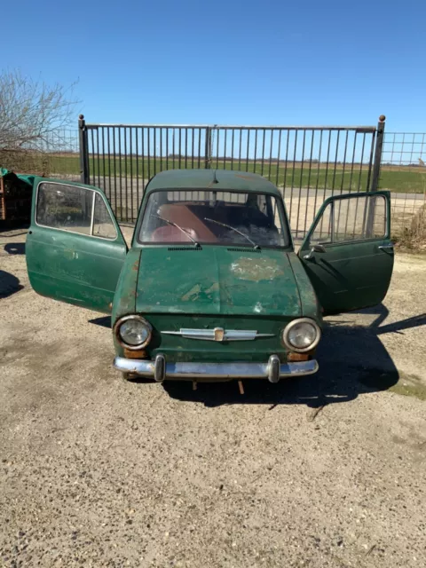 Fiat 850 Limousine Benziner Teileträger/Bastler
