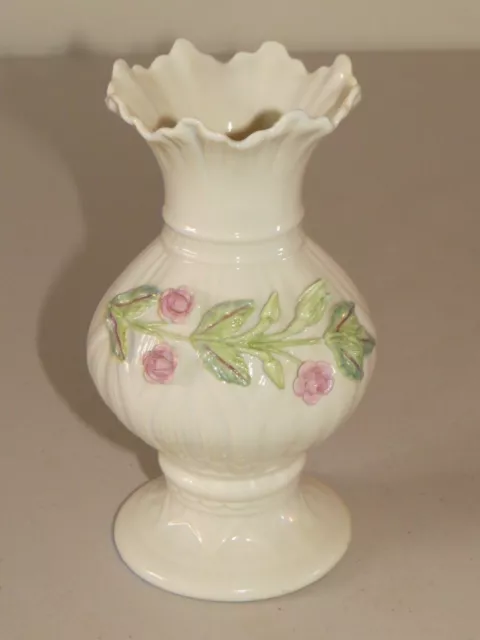 Gorgeous Irish * Belleek * Ribbon Spill Flower Vase ~ Applied Pink Roses Leaves 2