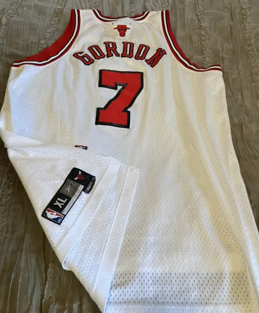 BEN GORDON Chicago BULLS Basketball REEBOK Sewn XL Jersey NBA White FREE SHIP