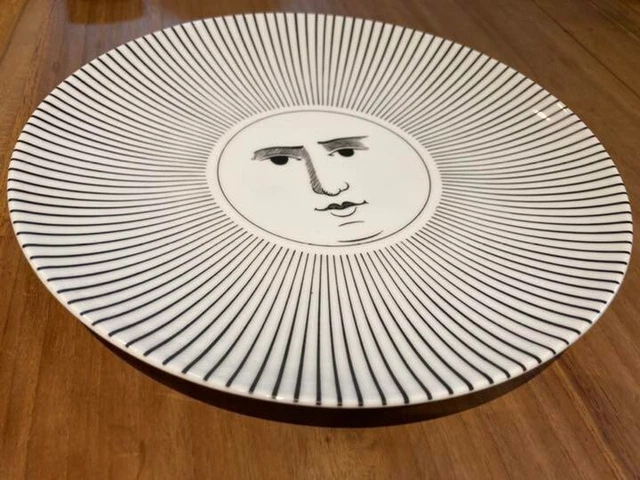 Fornasetti Plate 27cm SOLI E LUNE Italy Black White Used Fornasetti Plate 27cm SOLI E LUNE Italy Black White Used