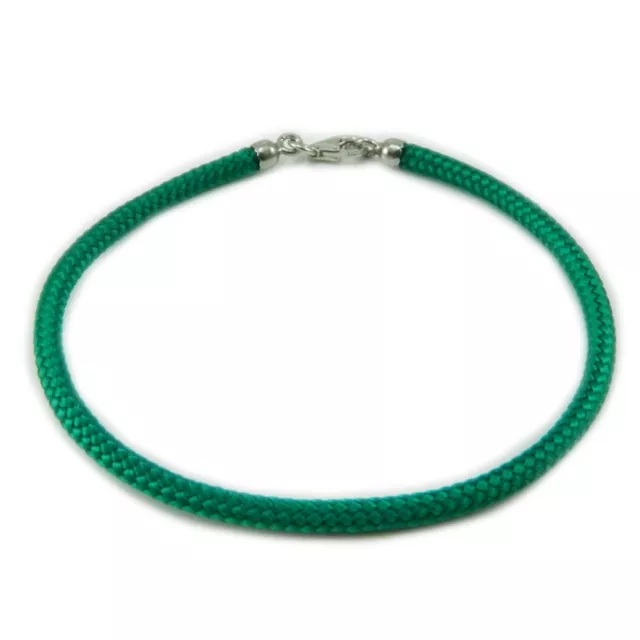 Bracciale verde portafortuna in sagola con finali argento 925