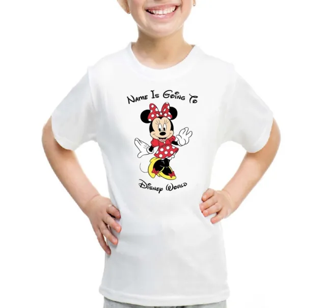 T-shirt personalizzata per bambini rosso Minnie YOUR NAME IS GOING TO DISNEY WORLD