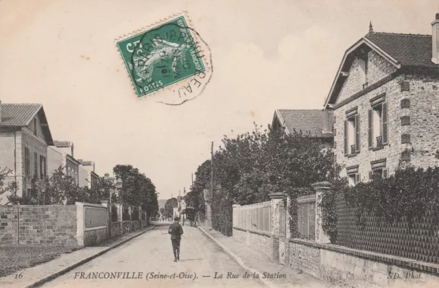 CPA 95 FRANCONVILLE (Seine et Oise) La Rue de la Station