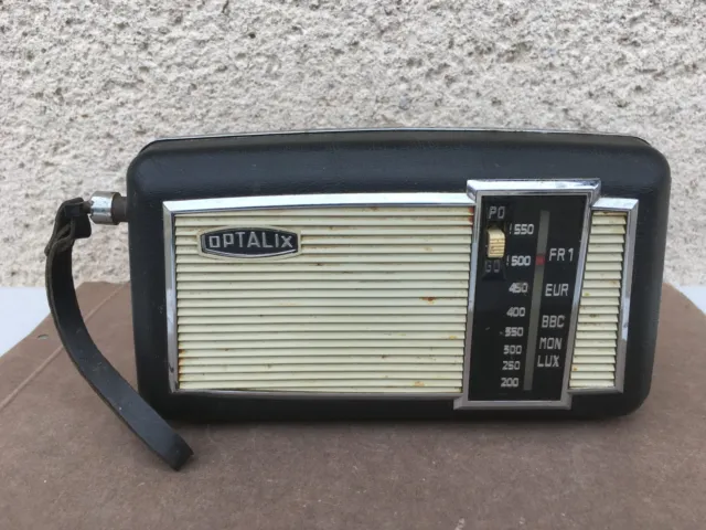 Ancien transistor / Petite radio à piles / Optalix / Collection