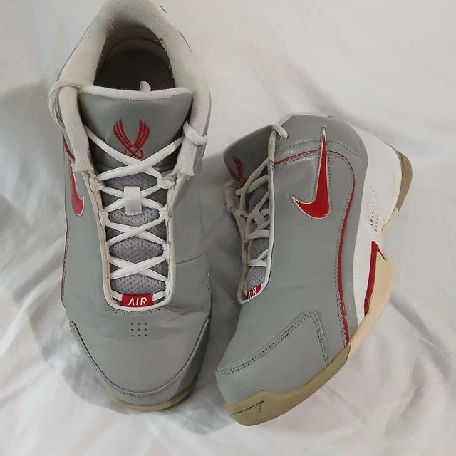 NIKE AIR FLIGHT Dime Dropper Sneakers Mens Size 12 White  display picture 2