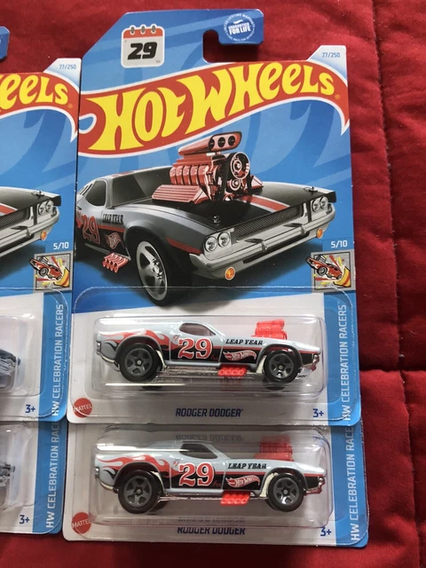 2024 LEAP YEAR Rodger Dodger Hot Wheels Celebration Racers 77/250 Lot