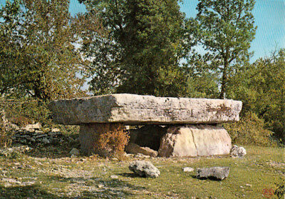 Limalonges Sauze-Vaussais Civray Env. CPM Dolmen de la Pierre-Pese 1141554 
