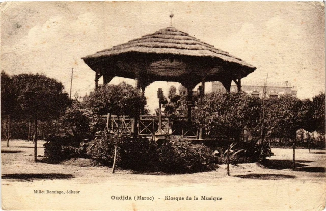 CPA AK MAROC OUDJA - Music Kiosk (219655)