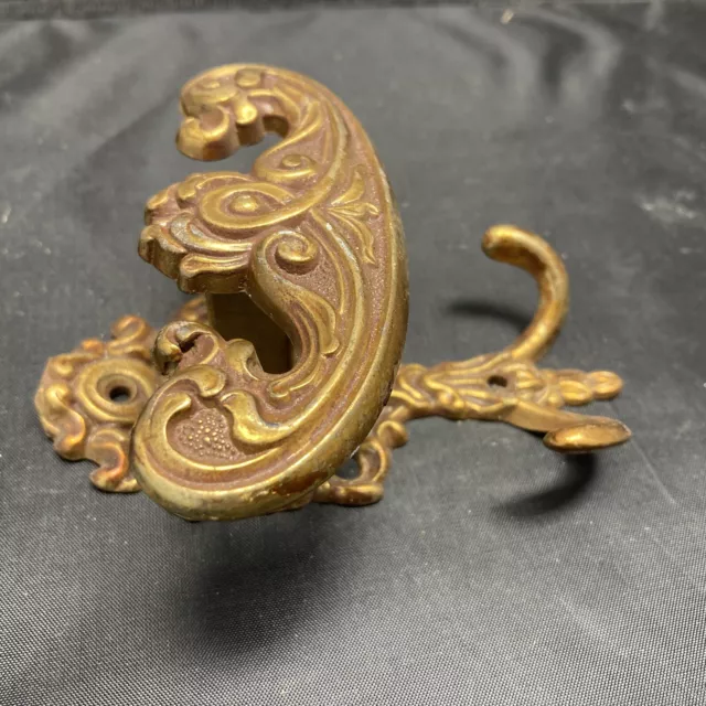 Solid Brass Antique Coat Hat Hooks Hanger Home Or School. 2
