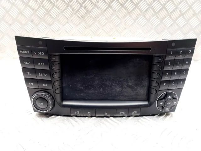 2004 Mercedes E Class W211 Radio Audio Stereo Cd Player Head Unit A2118700089