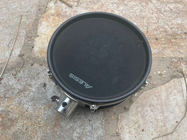 Alesis Strike Pro 10" Dual Zone Mesh Tom Alesis Strike Pro 10" Dual Zone Mesh Tom