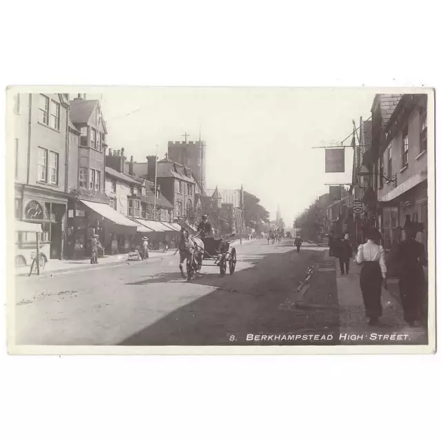 BERKHAMSTEAD High Street, Hertfordshire RP Postcard Unused