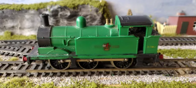 Hornby Dublo OO 2 Rail Tank Engine Class R1 BR B/Rail Green. Rare Version