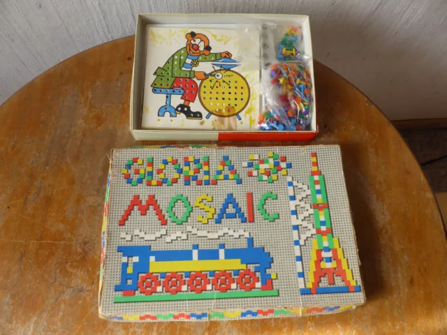 2 Stück DDR Mosaik Steckspiele, Spielzeug,Ostalgie